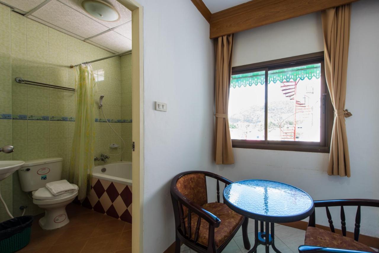 Magnific Patong Hotel Phòng bức ảnh